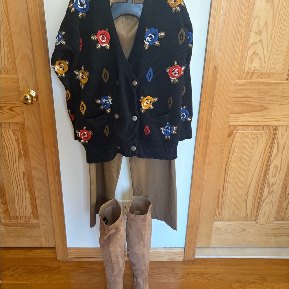 Vintage Chaus Black Cottagecore Floral Double Breasted Knit Cardigan Sweater M